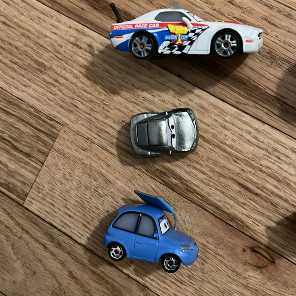 Cars - Picture 7 of 7